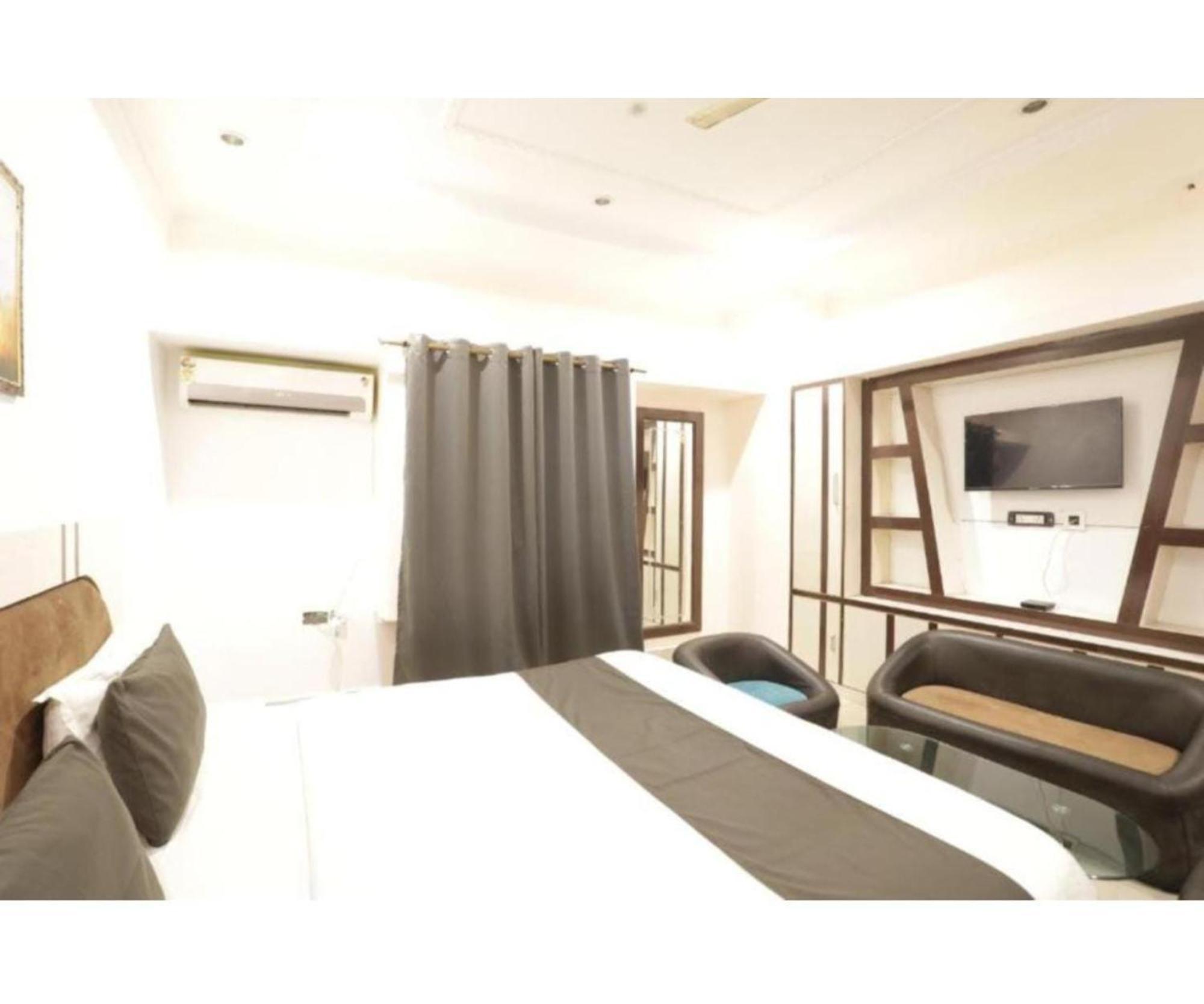 Day S Inn Luxury Stay Near Care Hospital In Budget Friendly Price Best Seller Bhubaneswar Exterior photo
